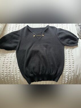 Dazy-Less Classic  Black Knit Short Sleeve Top